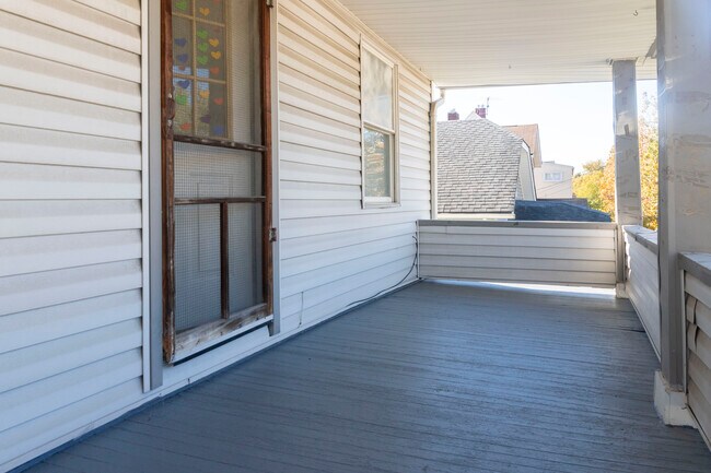 Building Photo - 2301 Hood Ave