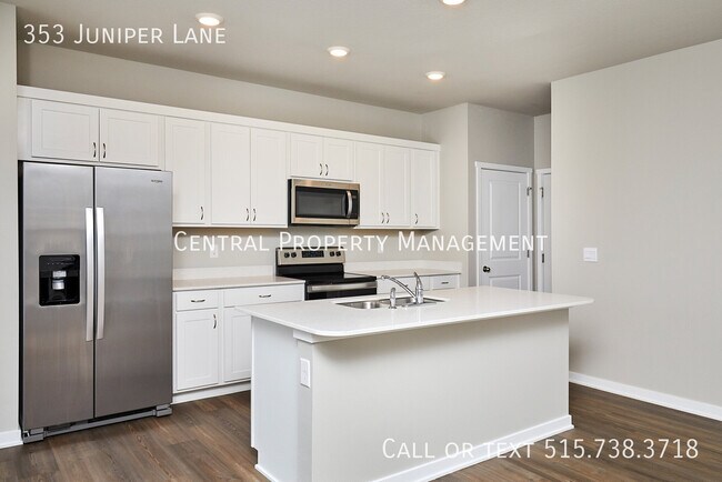 Building Photo - 353 Juniper Dr