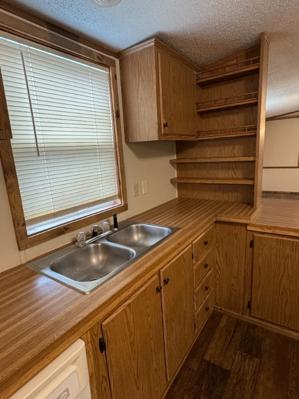 Building Photo - 4664 US-30