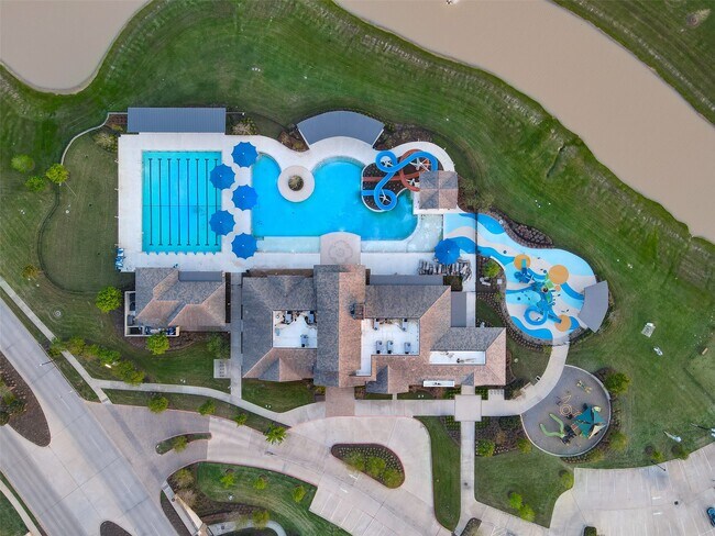 Building Photo - 29418 Emilys Rock Ln