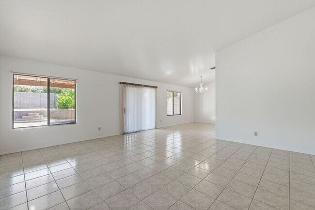 Building Photo - 8063 S New Abbey Dr