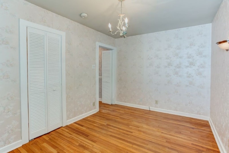 Building Photo - 1306 Henning Ave