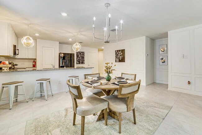 Building Photo - 1759 Round House Ln