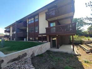 Building Photo - 500 Manhattan Dr