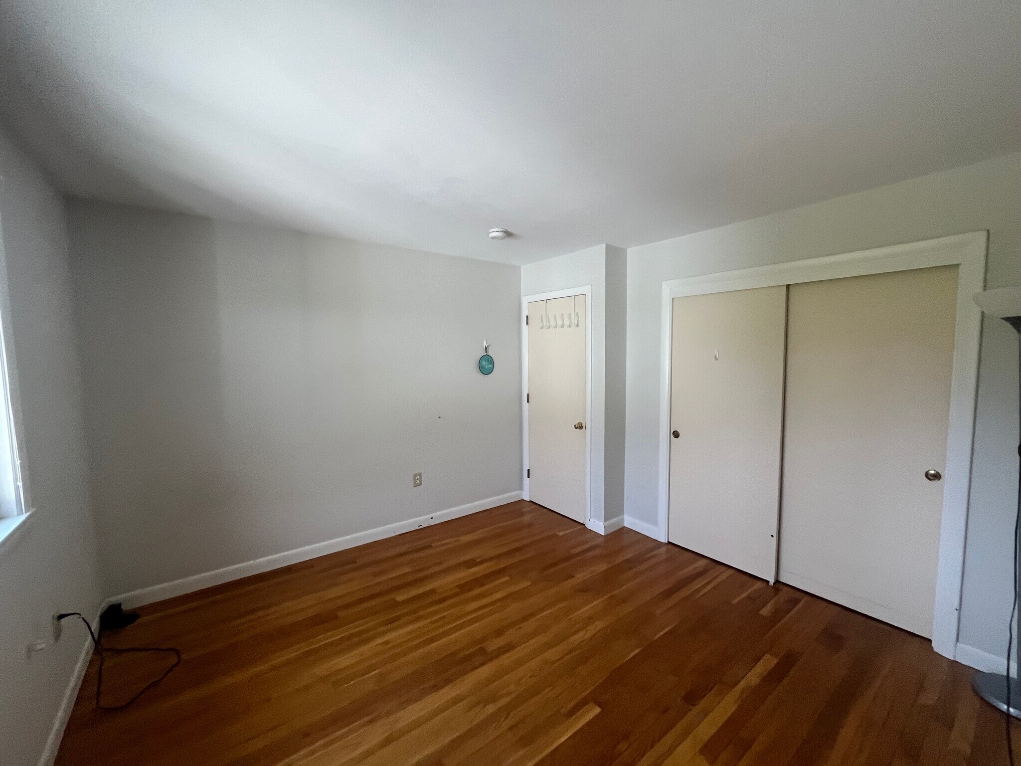 Building Photo - 3A Robinson Dr