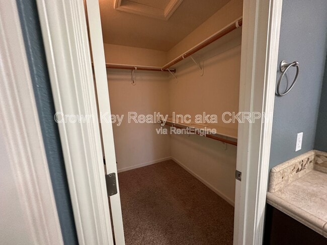 Building Photo - 2741 Nostalgia St