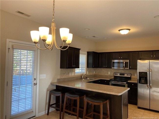 Building Photo - 249 English Oak Dr