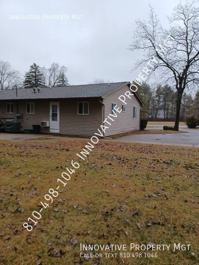 Building Photo - Spacious 2 Bedroom Duplex in Clio