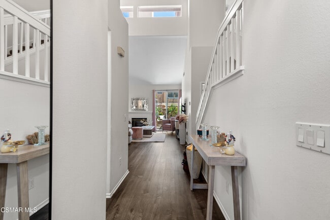 Building Photo - 4894 Santo Dr