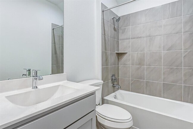 Building Photo - 4953 Almond Ter Dr