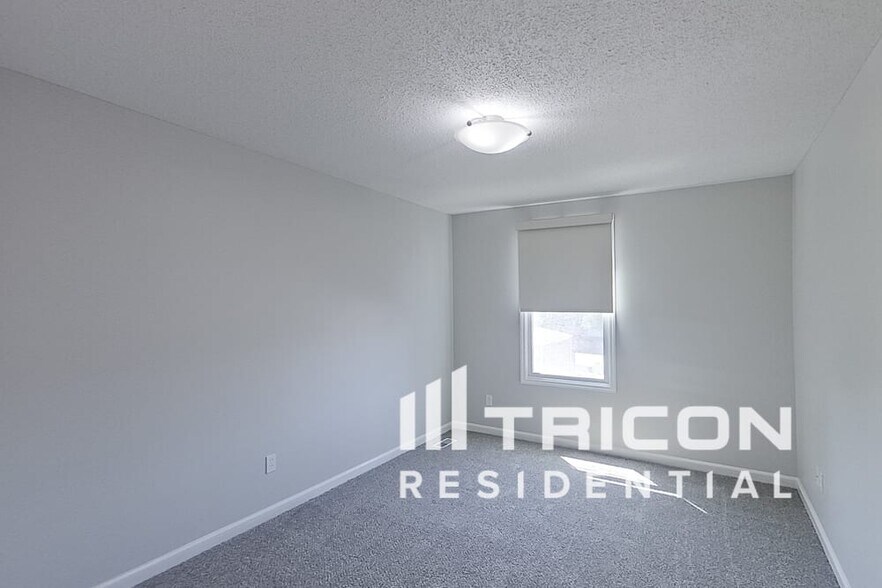 Building Photo - 3441 Mackey Wherry St