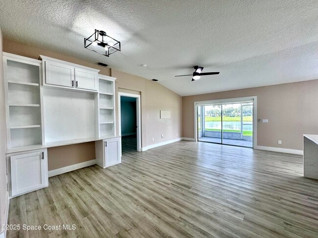 Building Photo - 210 Wickham Lakes Dr