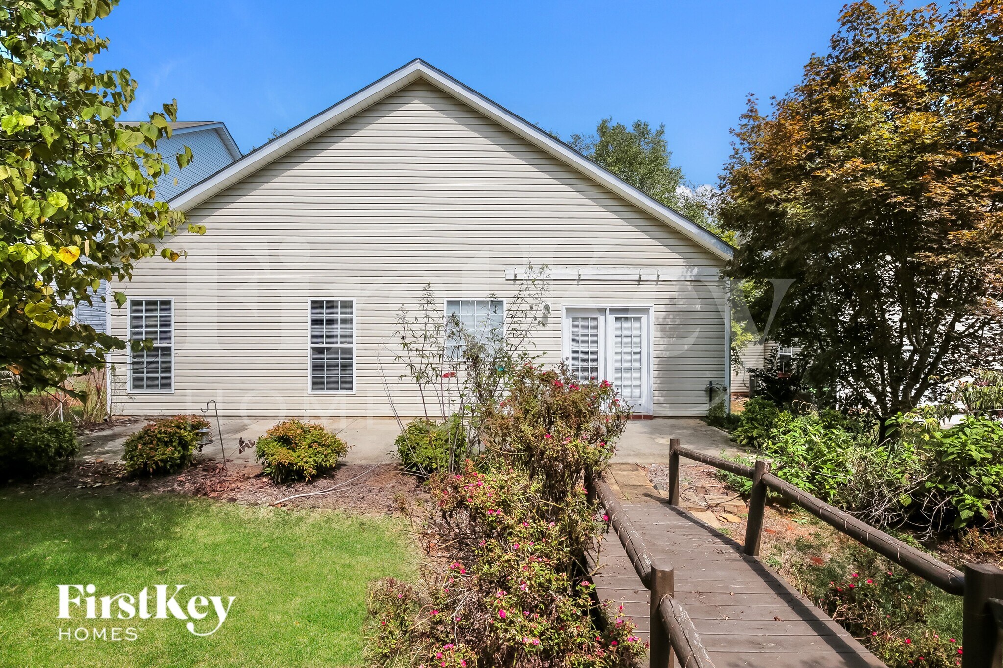 Building Photo - 5611 David Christian Pl