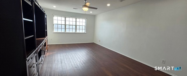 Building Photo - 50 Greenhouse Rd