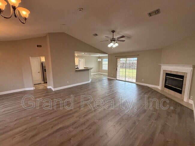 Building Photo - 4754 Winterdale Dr