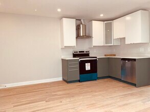 Building Photo - 7 Warwick St