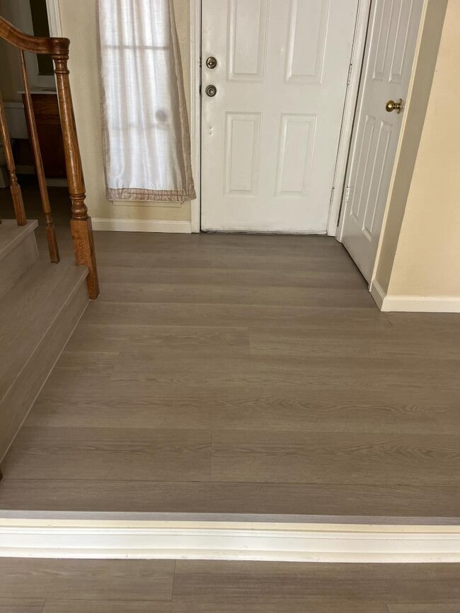 Building Photo - 7651 Church St