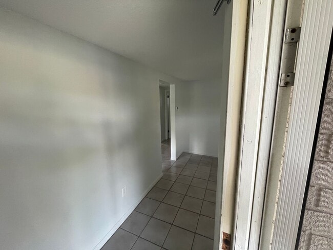 Building Photo - 7552 Cumber Dr