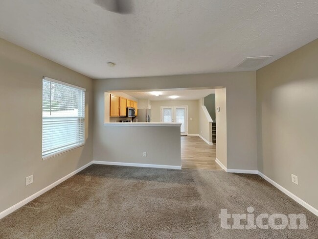 Building Photo - 135 Nacoochee Way