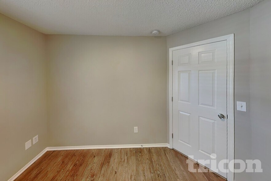 Building Photo - 1576 Palmstone Dr