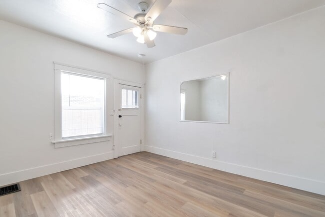 Building Photo - Eccles-Triplex