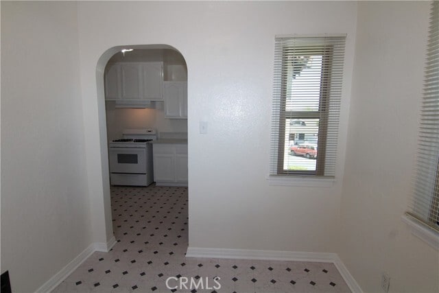 Building Photo - 431 N Olive Ave