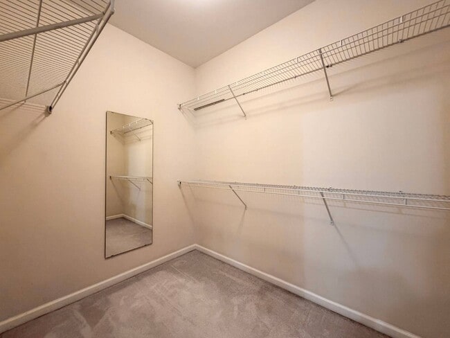 Building Photo - 8268 Primanti Blvd