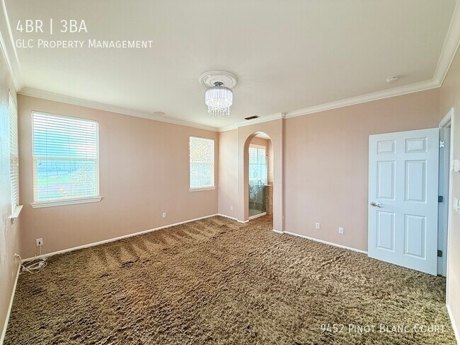 Building Photo - 9452 Pinot Blanc Ct