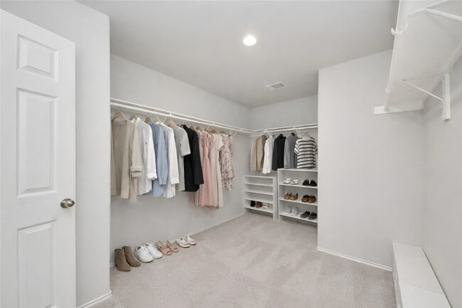 Building Photo - 4206 Tulip Oak Dr