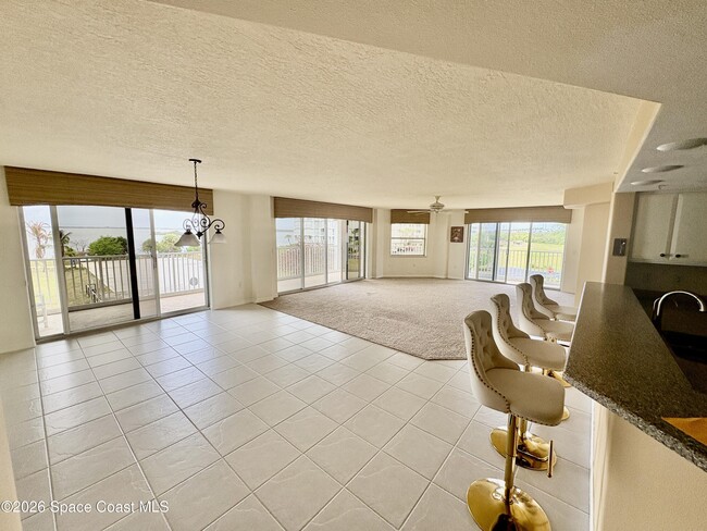 Building Photo - 8934 Puerto Del Rio Dr