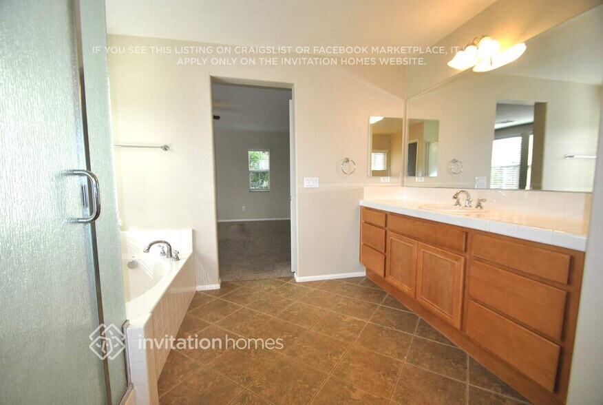 Building Photo - 45788 Klamath Ct