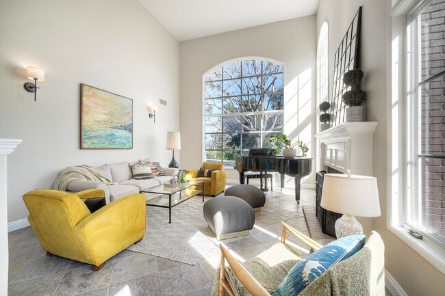 Building Photo - 1856 Sienna Canyon Dr