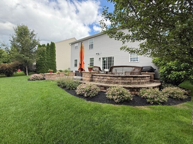 Building Photo - Brynwood Single Family Home