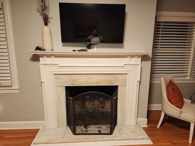 Building Photo - 1215 Trotwood Ave