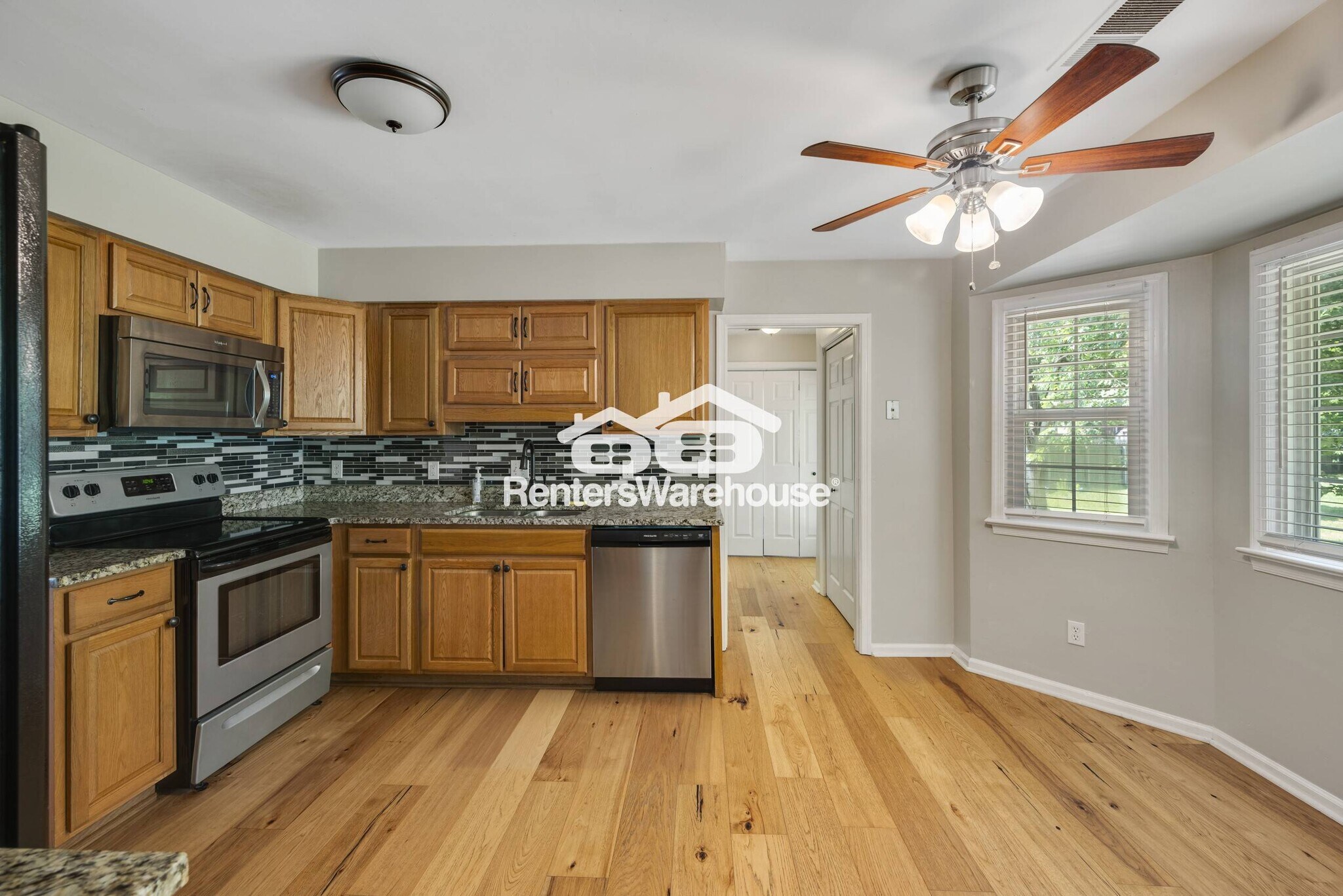 Building Photo - 816 Pin Oak Pl