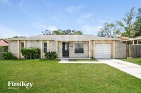 Building Photo - 1104 Tiburon Dr