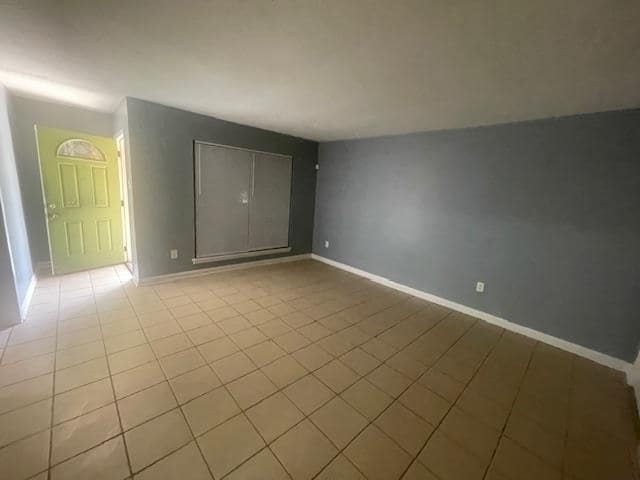 Building Photo - 5492 Apple Blossom Dr