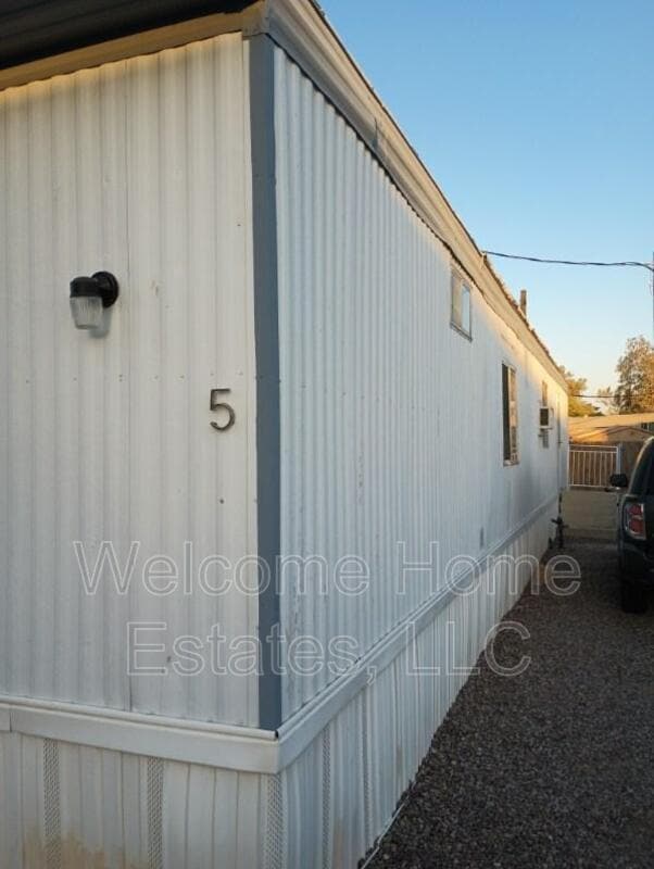Building Photo - 110 E Prince Rd