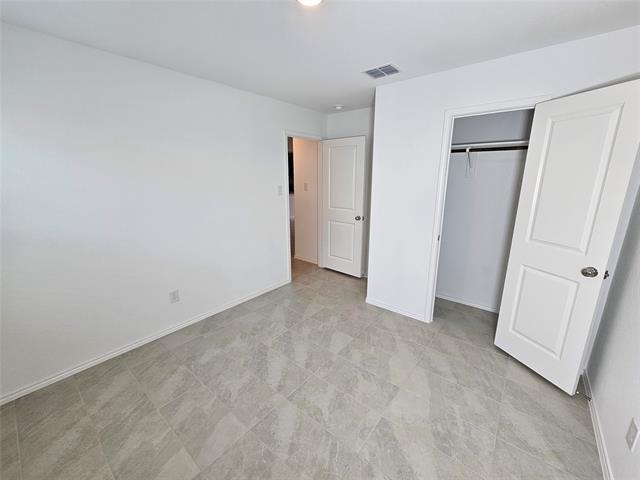 Building Photo - 7609 Bluebell Ln