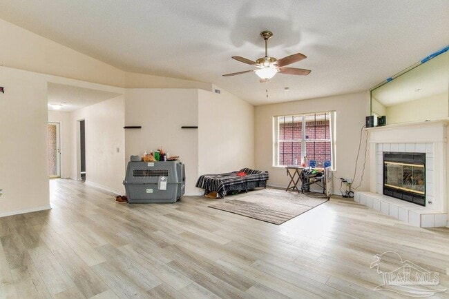 Building Photo - 8004 Cayenne Way