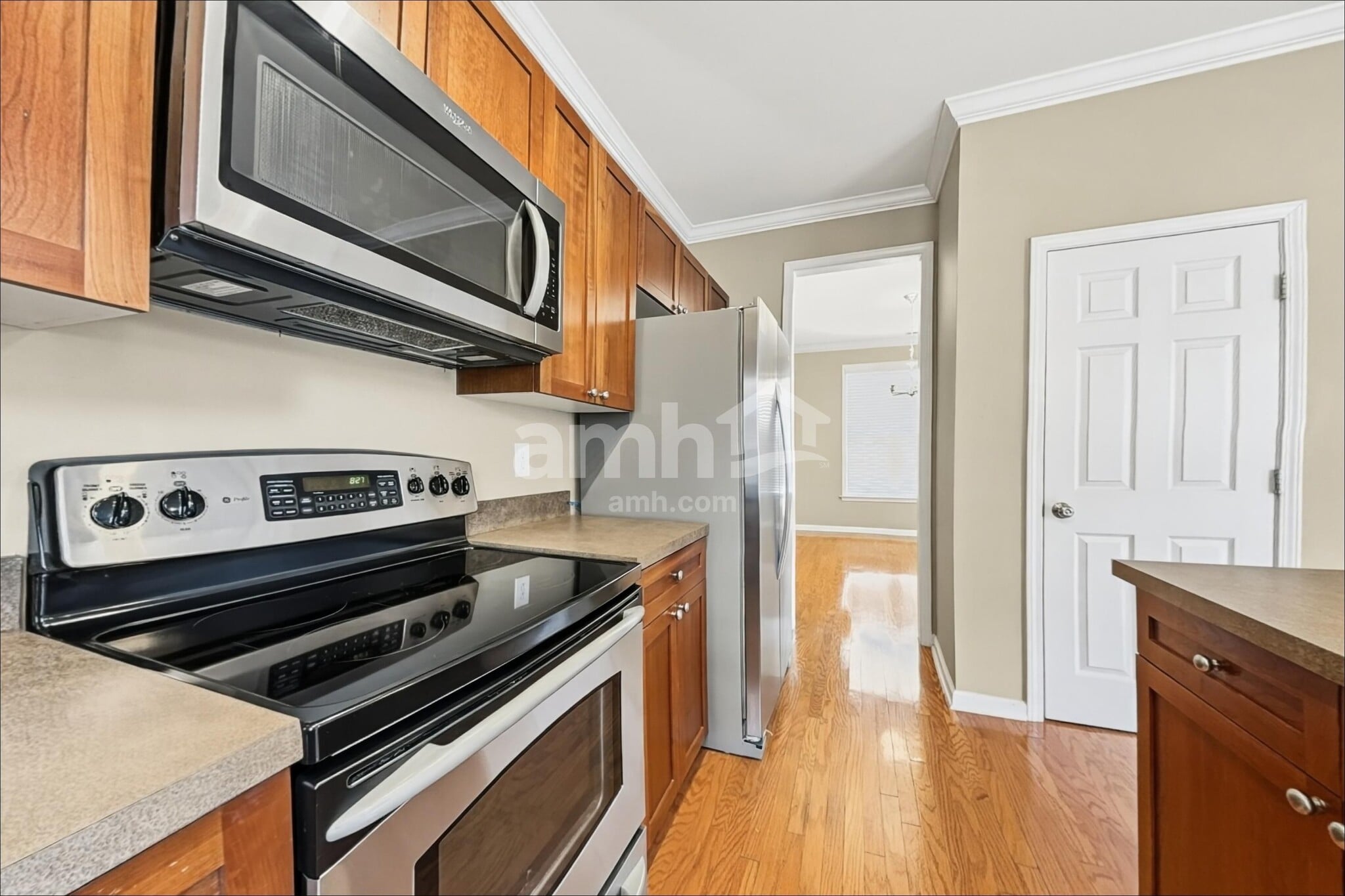 Building Photo - 317 Collinsworth Dr