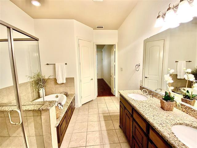 Building Photo - 10534 Tenneyson Ridge Dr