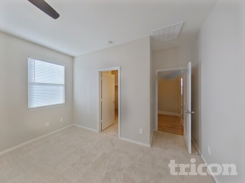 Building Photo - 42037 W Lunar St