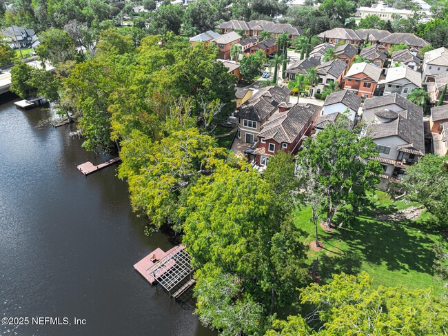 Building Photo - 8849 Pallazzo Terrace