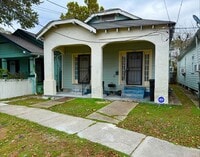 Building Photo - 3705/3707 Delachaise St