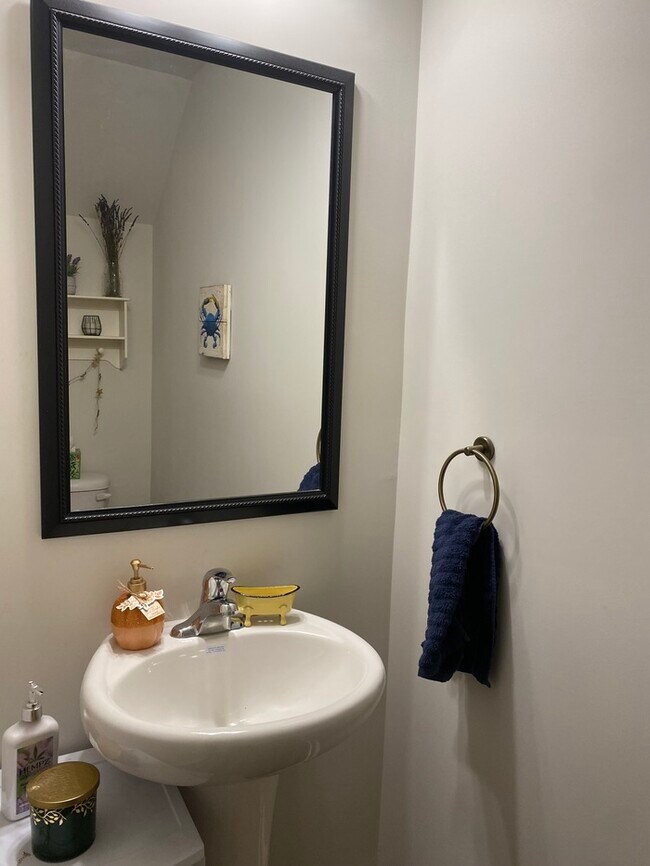 Building Photo - 158 Silver Run Pl