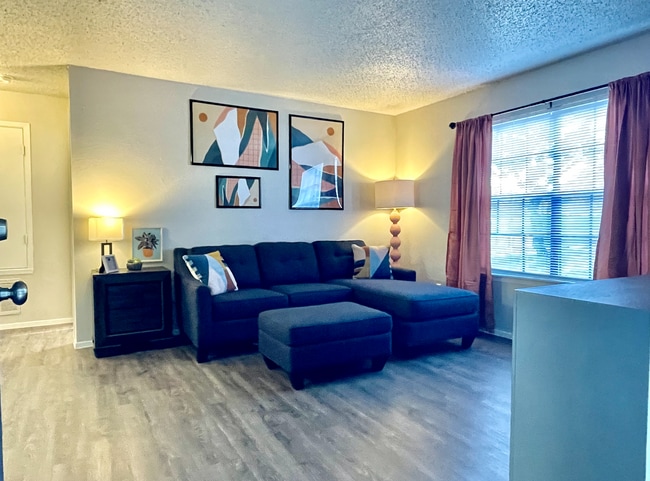 Floorplan - Avenue One10