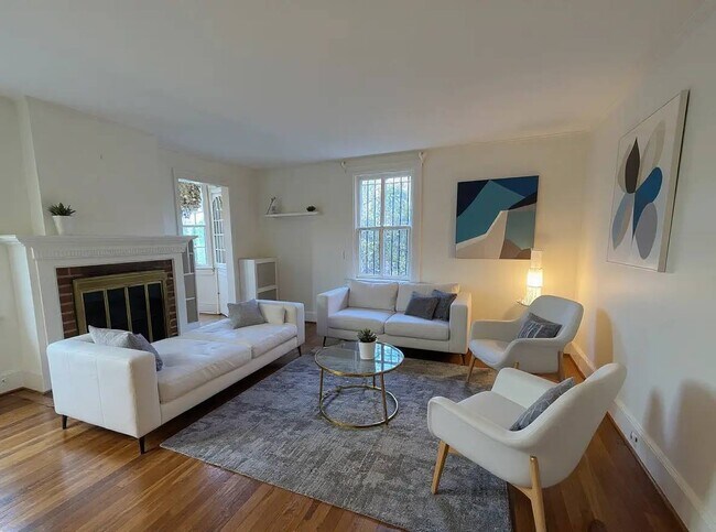 Building Photo - 6124 Old Dominion Dr