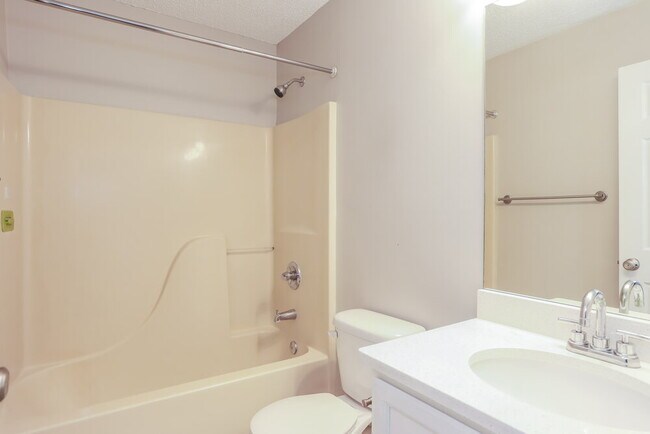 Building Photo - 4642 Ridge Point Ct