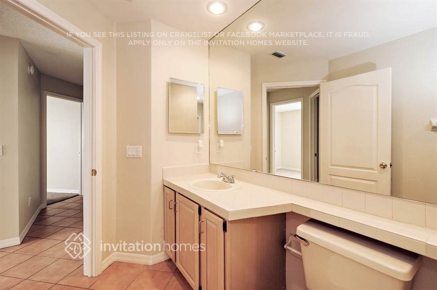 Building Photo - 16709 Windsor Park Dr